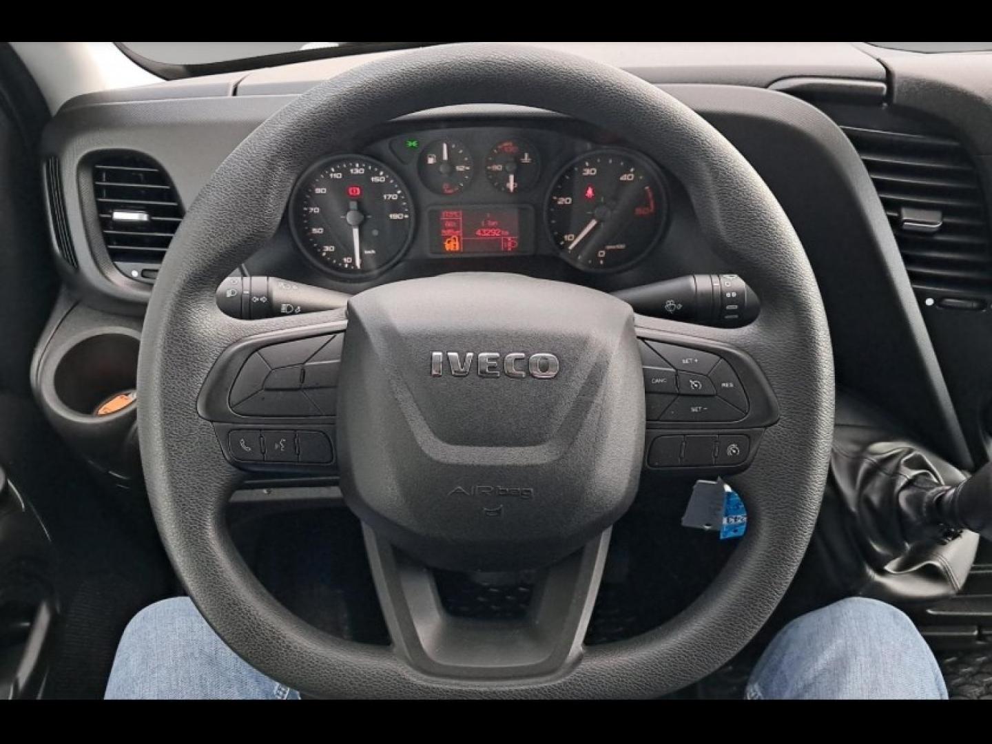 Image IVECO Daily CCb 35C16H3.0 BENNE NEUVE 3.50M COFFRE DOS CABINE NEUF