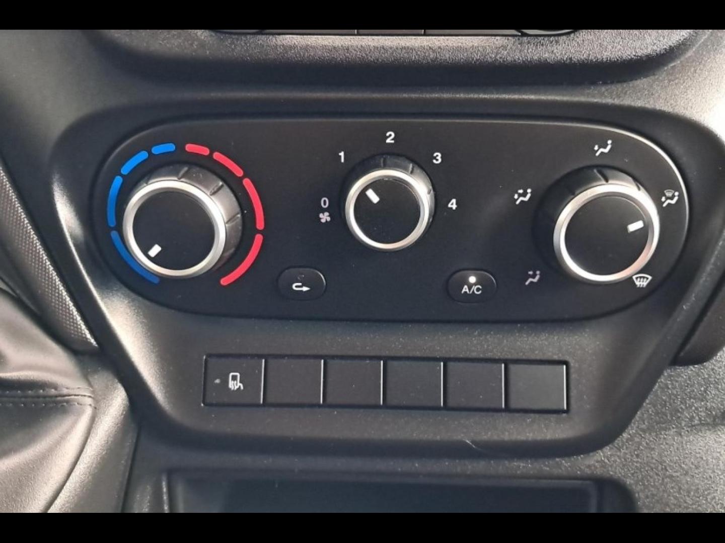 Image IVECO Daily CCb 35C16H3.0 BENNE NEUVE 3.50M COFFRE DOS CABINE NEUF