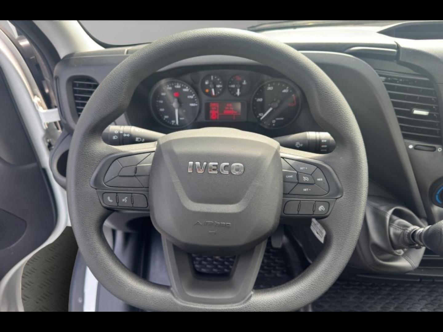 Image IVECO Daily CCb 35C16H3.0 empattement 4100