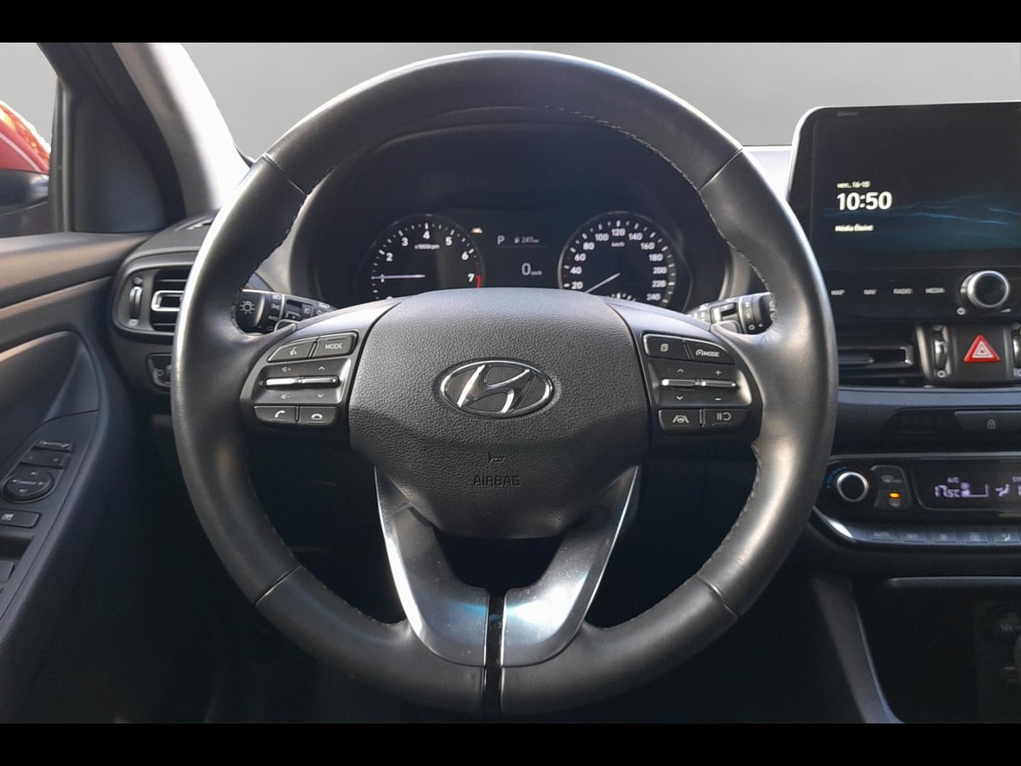 Image HYUNDAI i30 SW 1.0 T-GDi 120ch Hybrid 48V Creative DCT-7