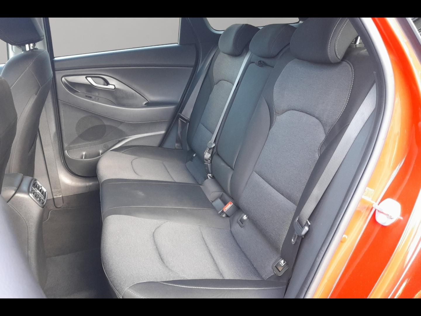 Image HYUNDAI i30 SW 1.0 T-GDi 120ch Hybrid 48V Creative DCT-7