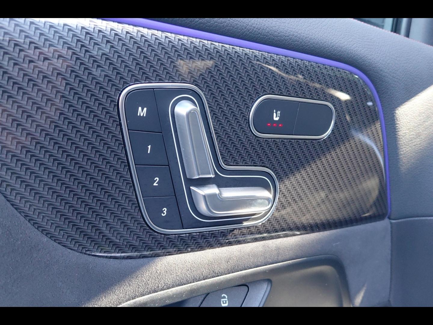 Image MERCEDES-BENZ GLA 250 e hybride rechargeable 218ch AMG Line 8G-DCT