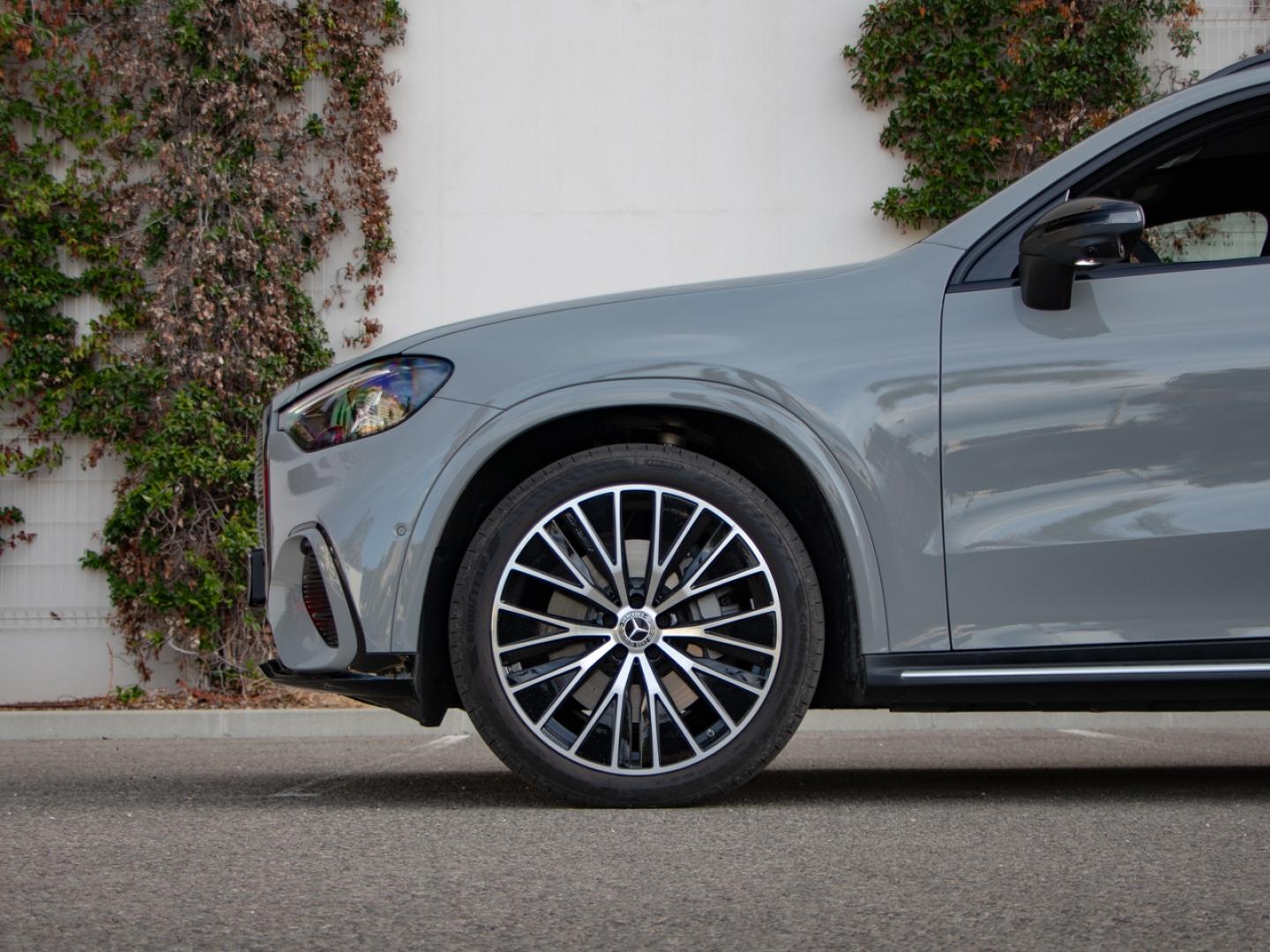 Image MERCEDES-BENZ GLC 400 EQ 489ch AMG Line 4Matic
