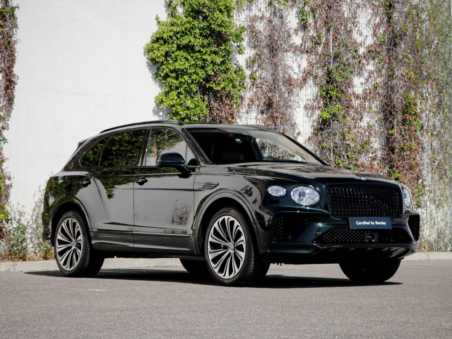 Image BENTLEY BENTAYGA Azure V8 4.0 550ch