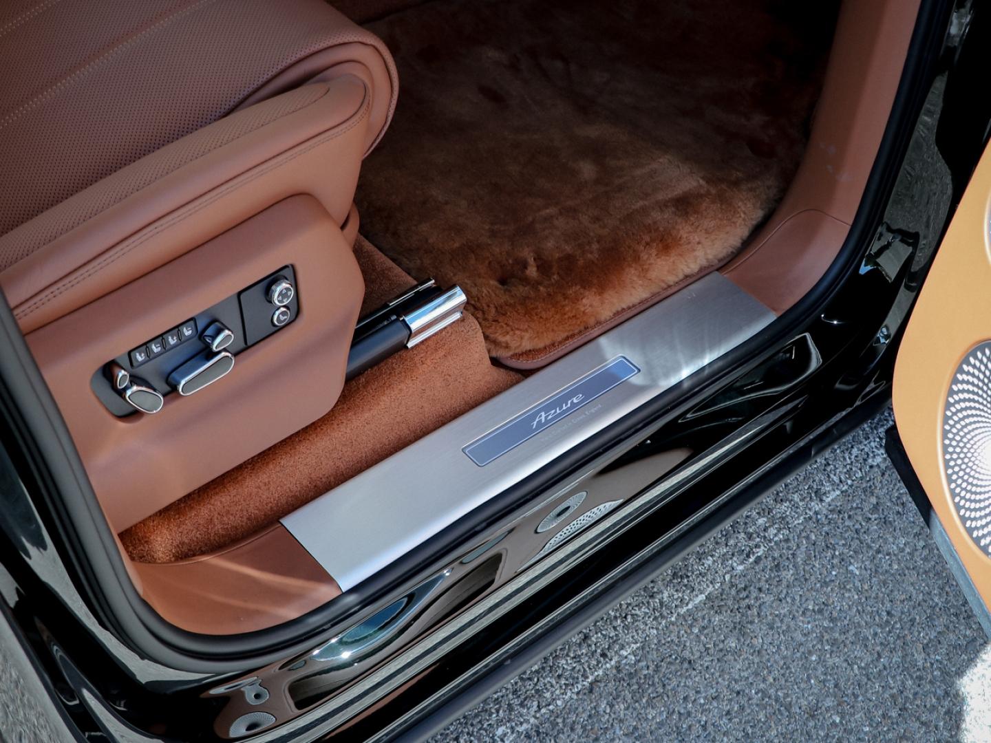 Image BENTLEY BENTAYGA Azure V8 4.0 550ch