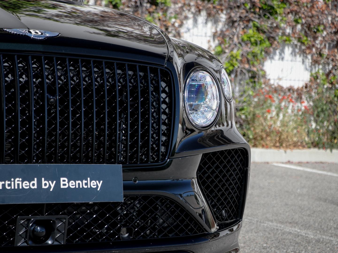 Image BENTLEY BENTAYGA Azure V8 4.0 550ch