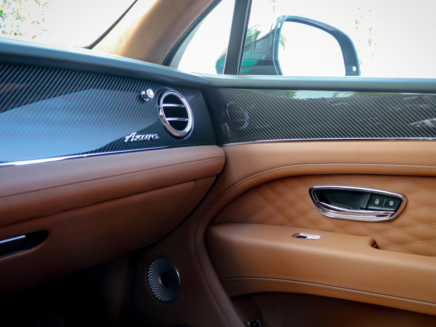 Image BENTLEY BENTAYGA Azure V8 4.0 550ch