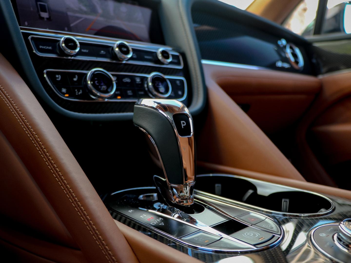 Image BENTLEY BENTAYGA Azure V8 4.0 550ch