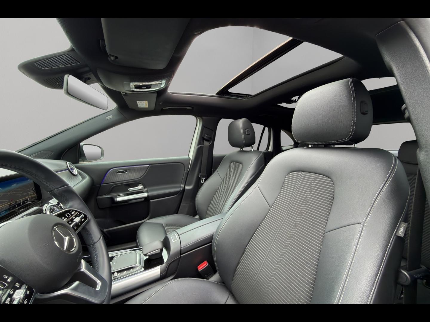 Image MERCEDES-BENZ GLA 250 e 160+102ch Business Line 8G-DCT