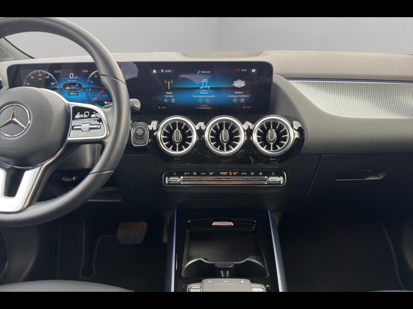 Image MERCEDES-BENZ GLA 250 e 160+102ch Business Line 8G-DCT