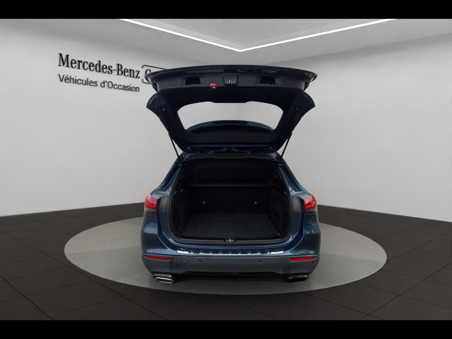 Image MERCEDES-BENZ GLA 250 e 160+102ch Business Line 8G-DCT