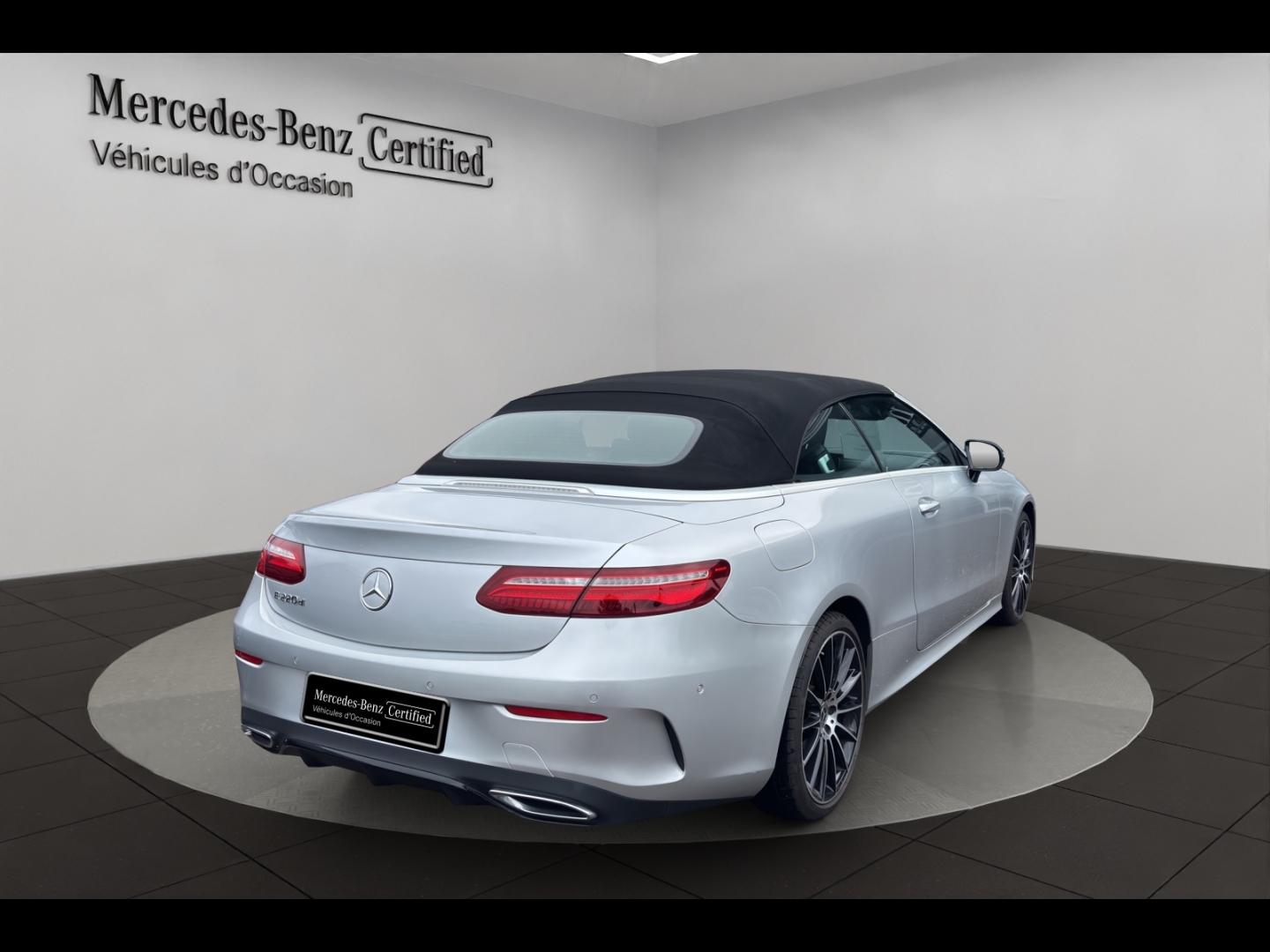 Image MERCEDES-BENZ Classe E Cabriolet 220 d 194ch AMG Line 9G-Tronic