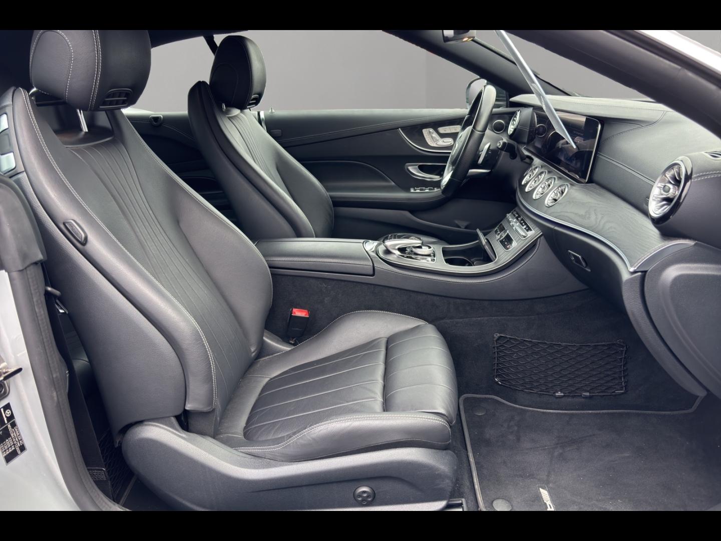 Image MERCEDES-BENZ Classe E Cabriolet 220 d 194ch AMG Line 9G-Tronic