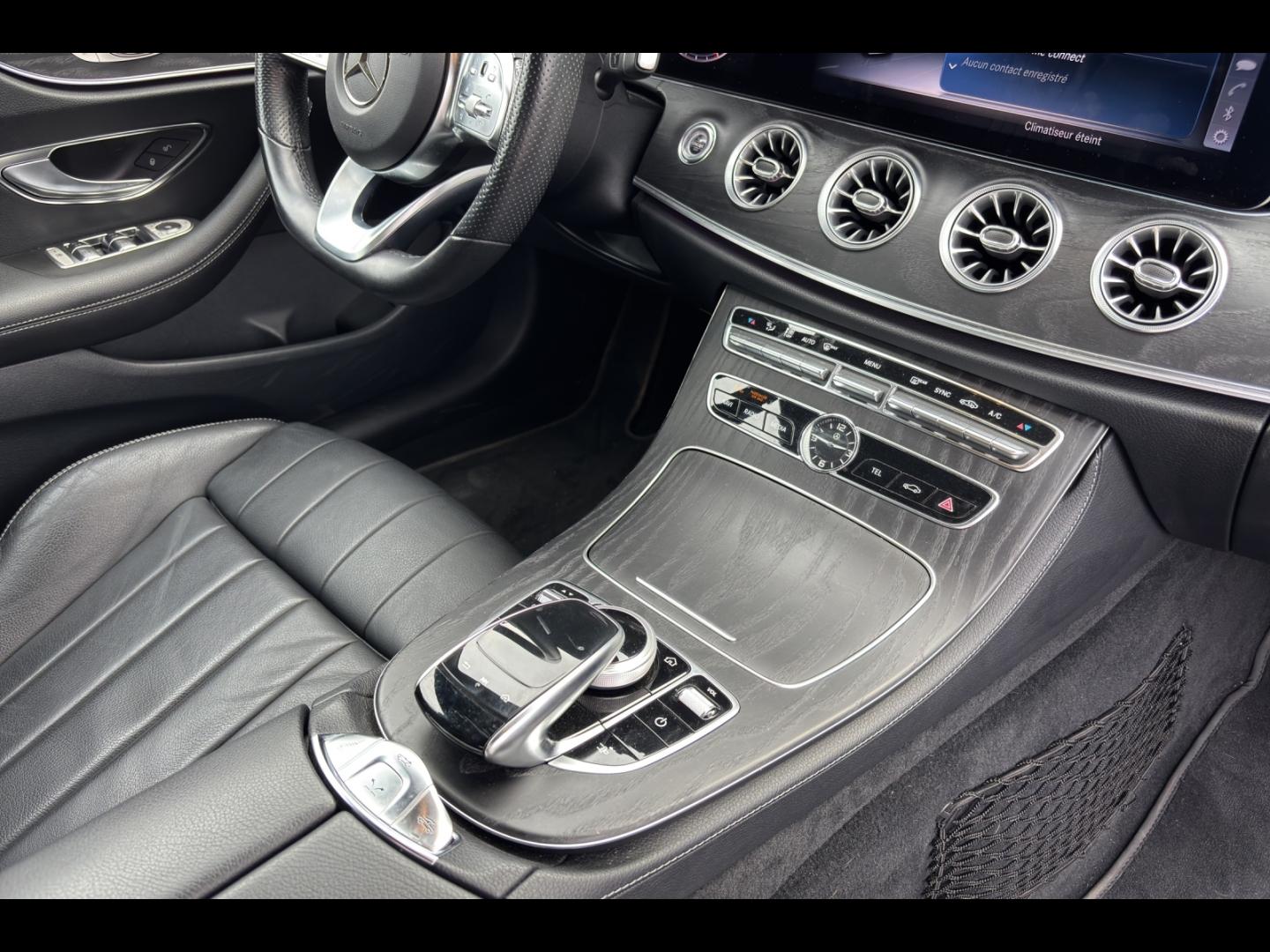 Image MERCEDES-BENZ Classe E Cabriolet 220 d 194ch AMG Line 9G-Tronic
