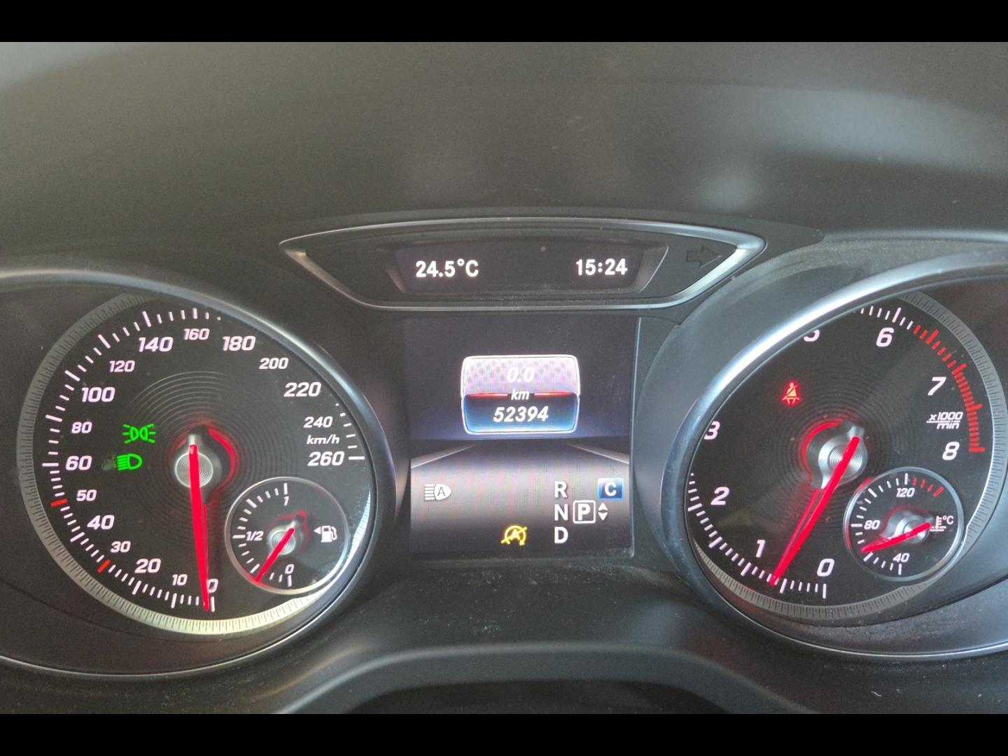Image MERCEDES-BENZ GLA 180 122ch Sport Edition 7G-DCT Euro6d-T