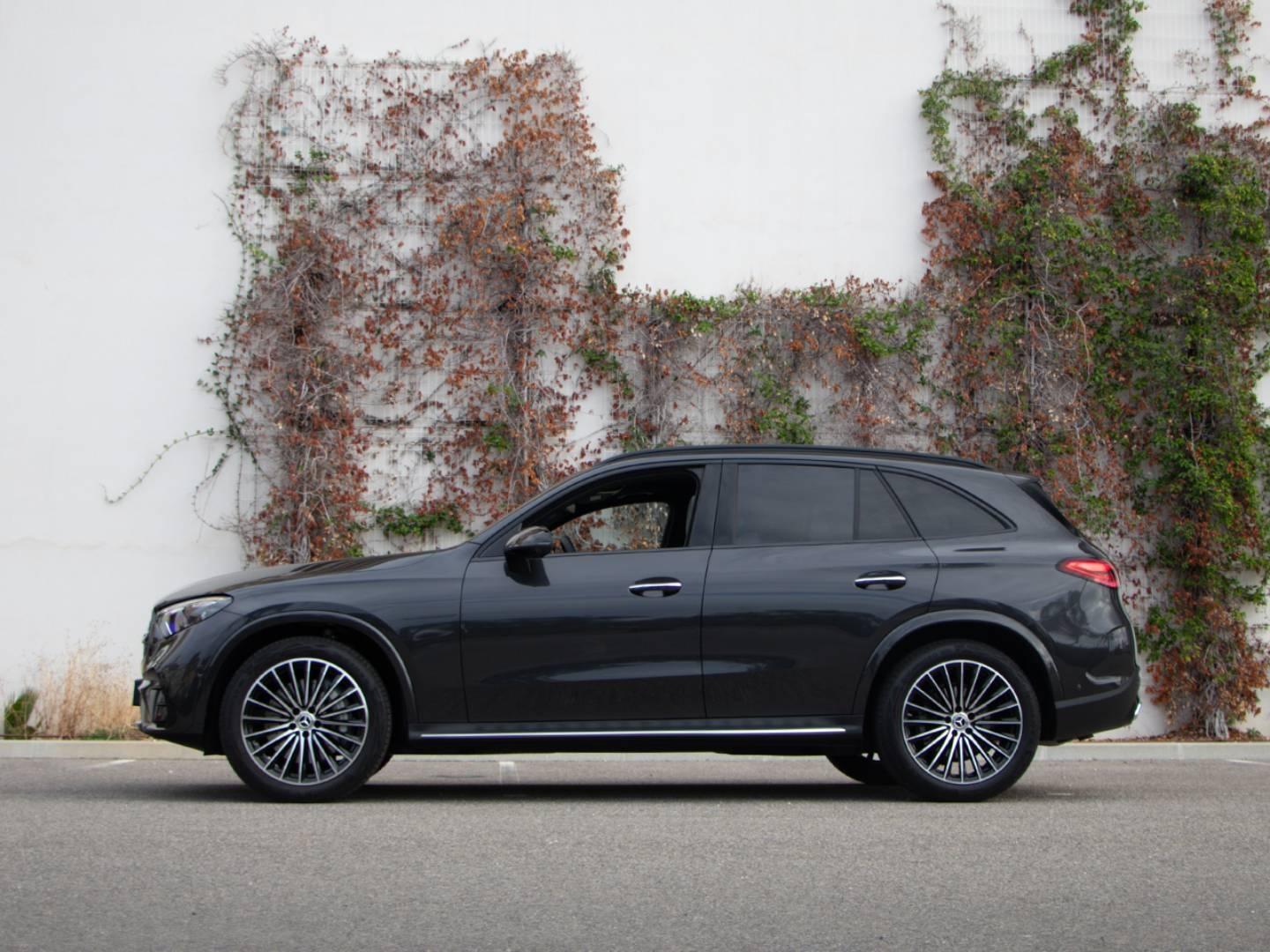 Image MERCEDES-BENZ Glc 220 d 4MATIC AMG Line