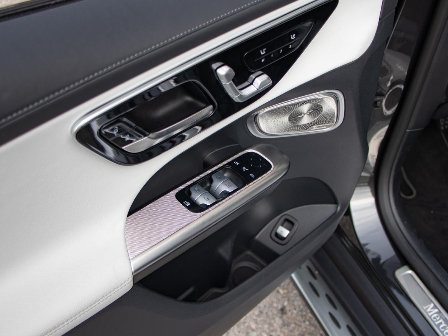 Image MERCEDES-BENZ Glc 220 d 4MATIC AMG Line