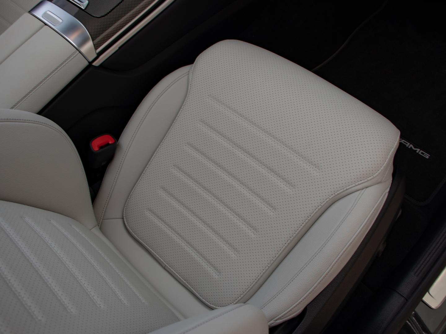 Image MERCEDES-BENZ Glc 220 d 4MATIC AMG Line