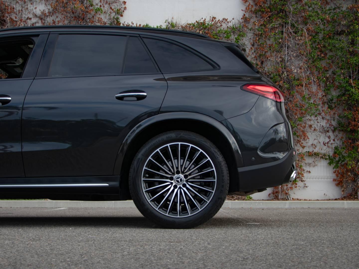 Image MERCEDES-BENZ Glc 220 d 4MATIC AMG Line
