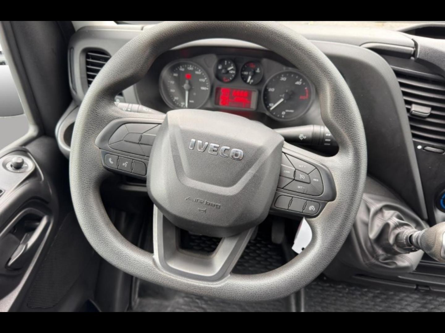Image IVECO Daily CCb 35C16H3.0 D empattement 4100
