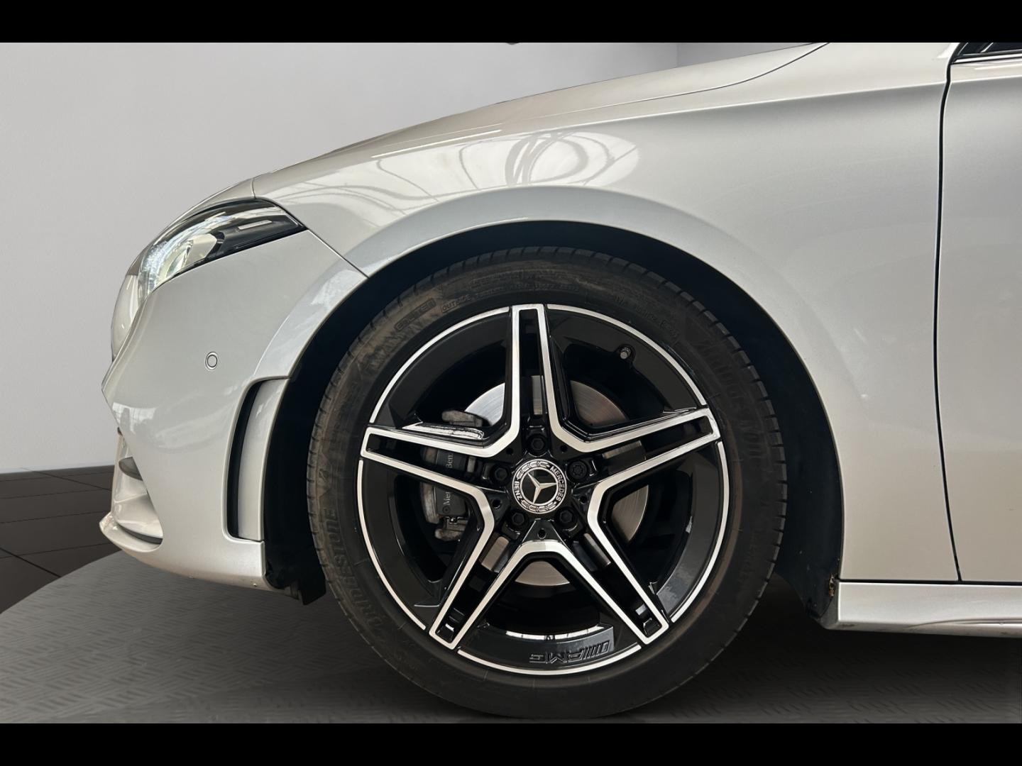 Image MERCEDES-BENZ Classe A 200 d 150ch AMG Line 8G-DCT
