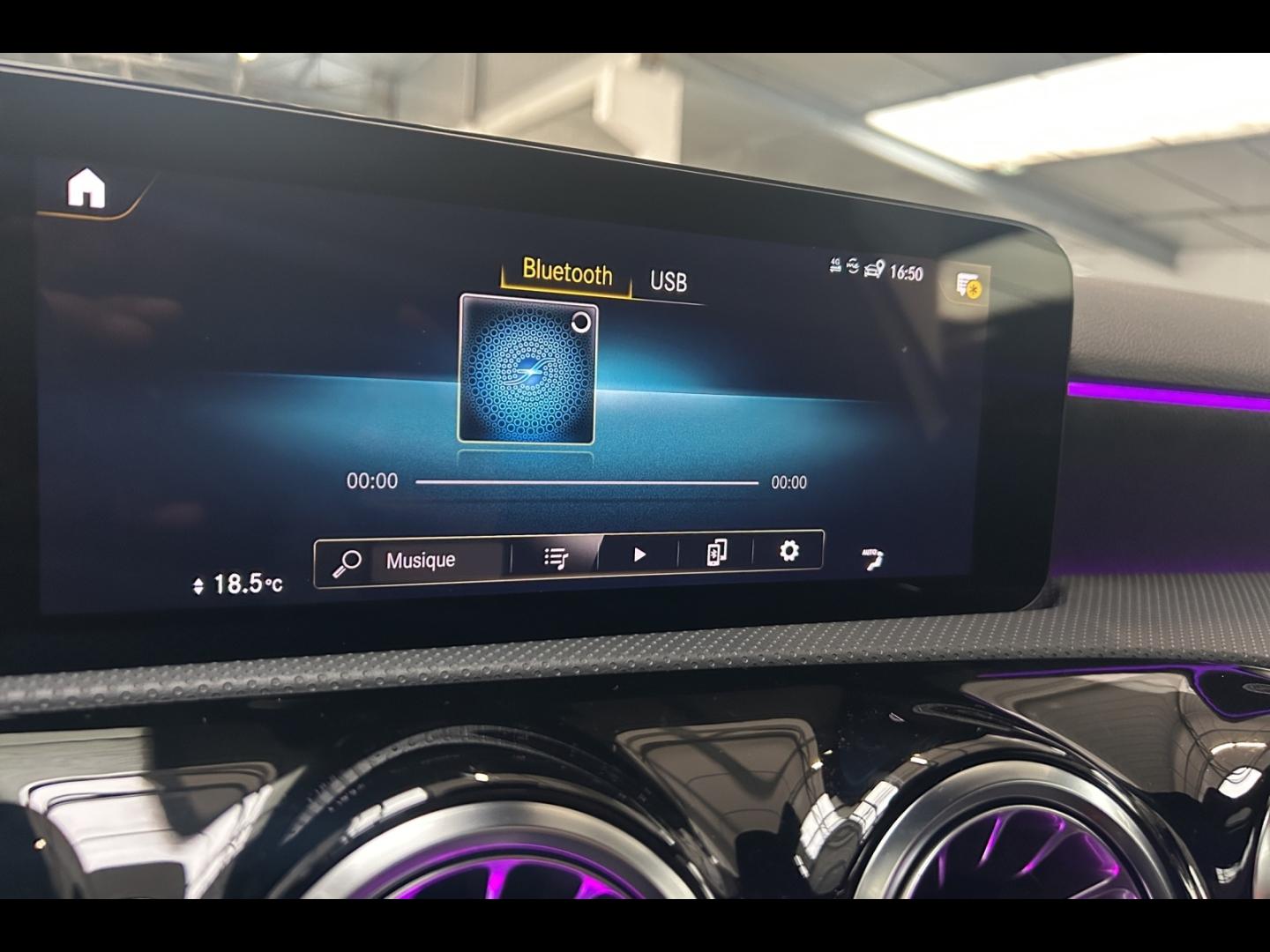 Image MERCEDES-BENZ Classe A 200 d 150ch AMG Line 8G-DCT