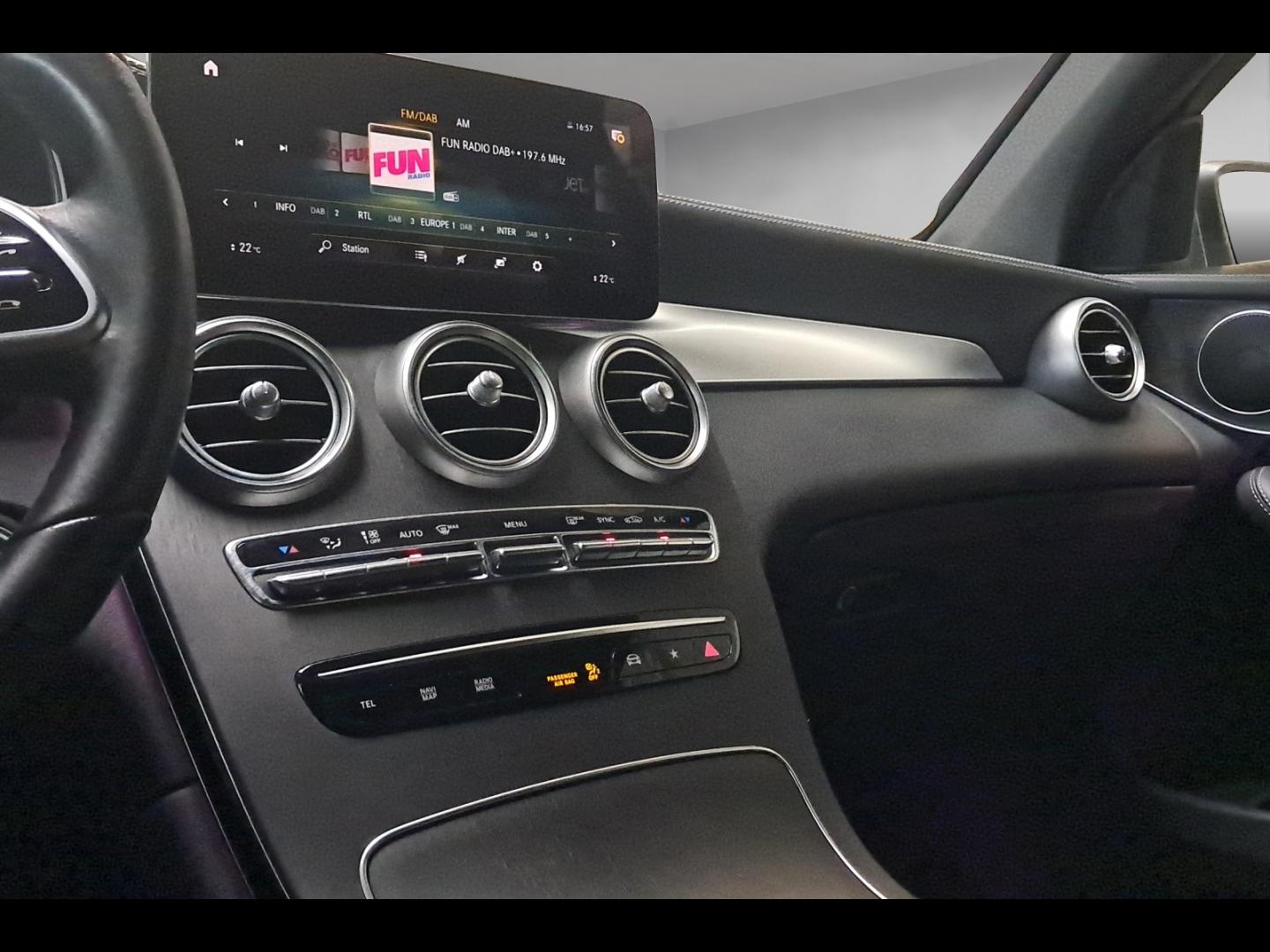 Image MERCEDES-BENZ GLC 200 d 163ch Business Line 9G-Tronic