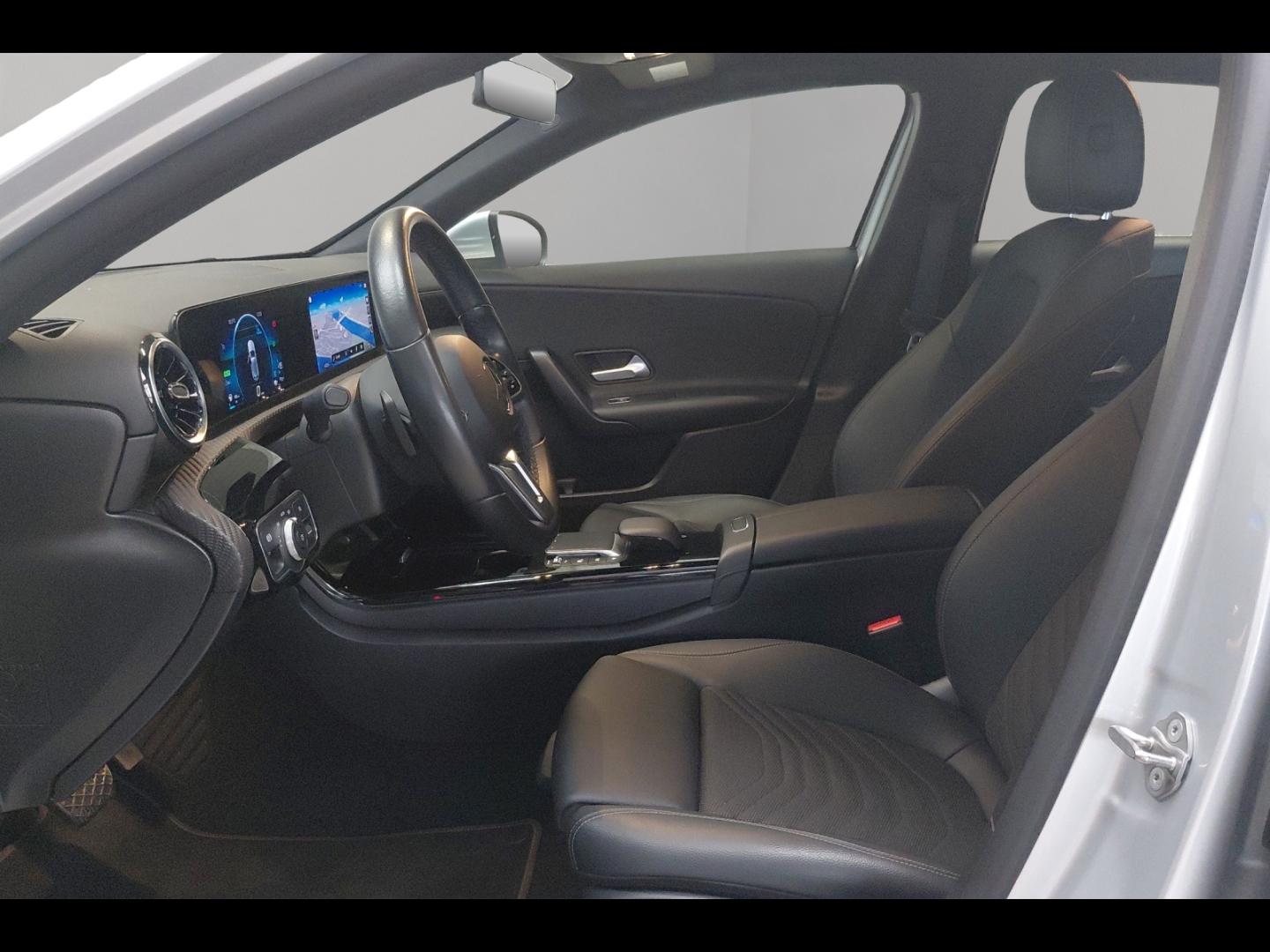 Image MERCEDES-BENZ Classe A 250 e 160+102ch Business Line 8G-DCT 8cv