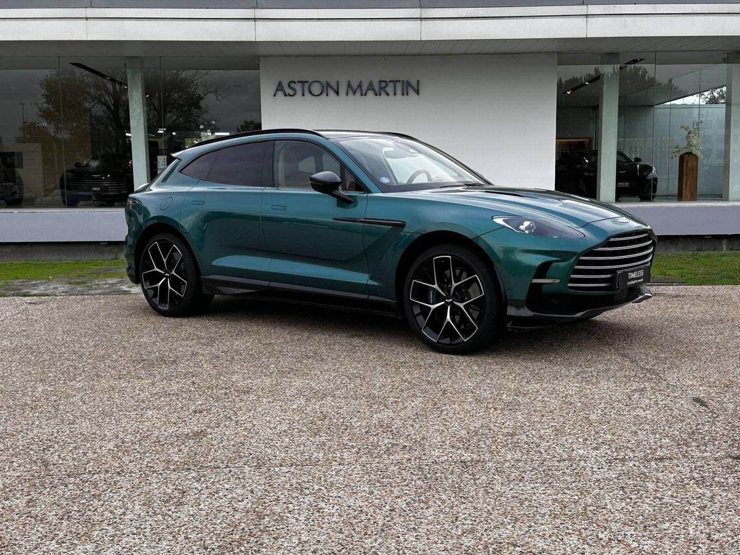 Image ASTON MARTIN DBX 4.0 V8 biturbo 707ch BVA9
