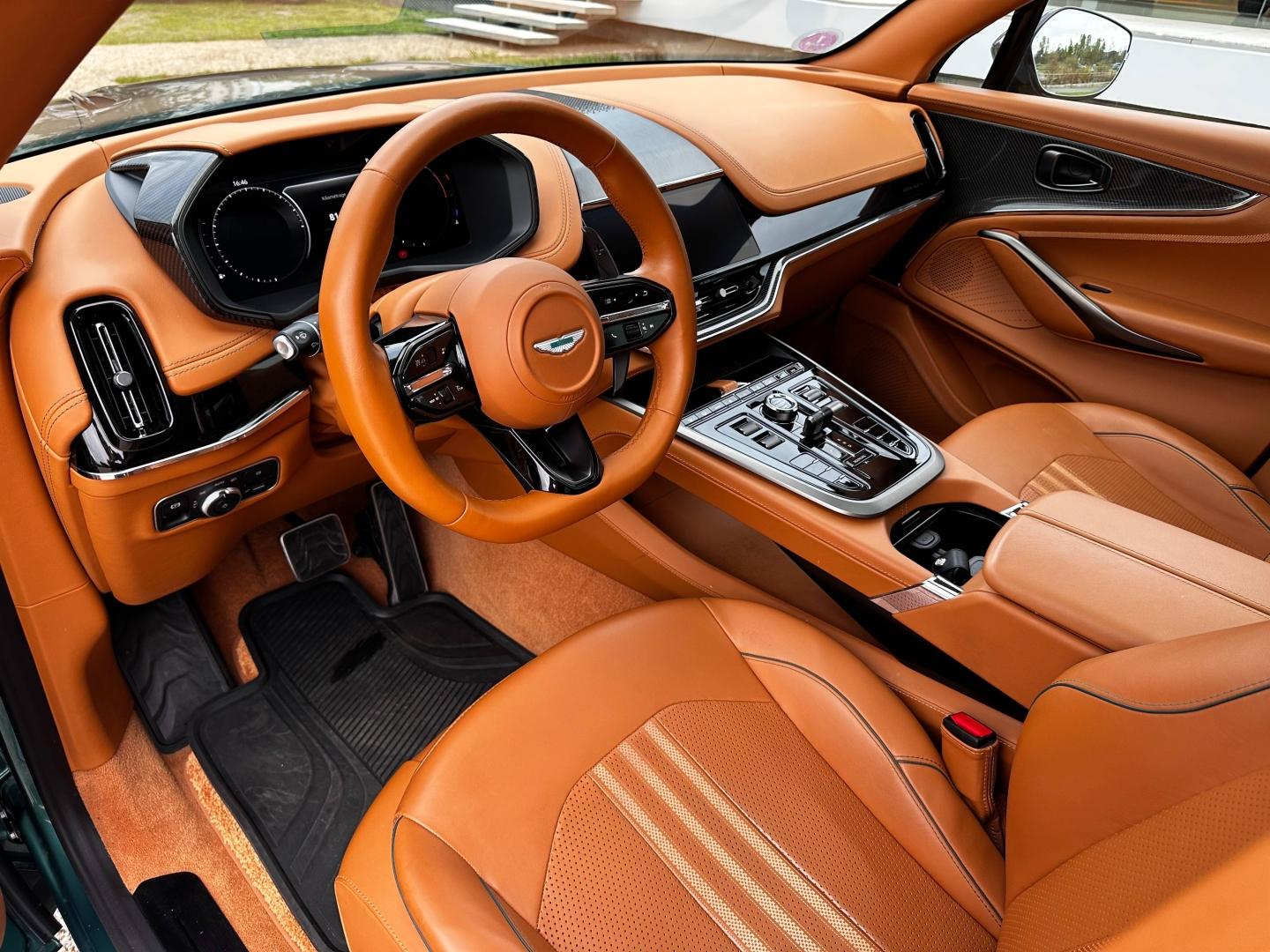 Image ASTON MARTIN DBX 4.0 V8 biturbo 707ch BVA9