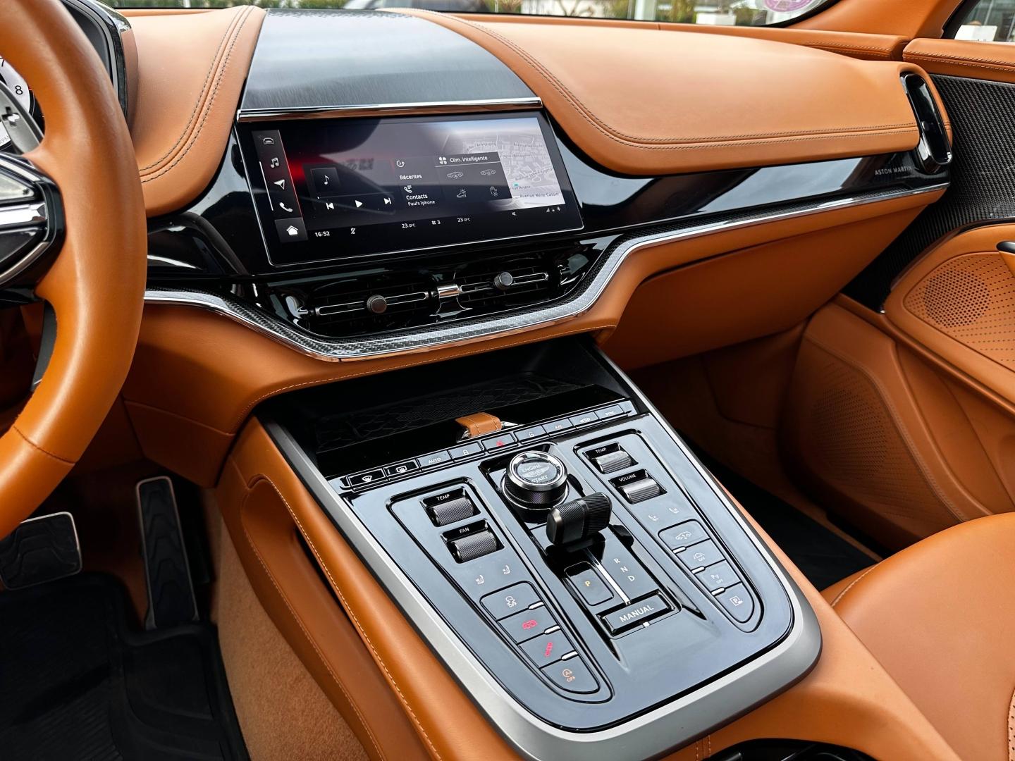 Image ASTON MARTIN DBX 4.0 V8 biturbo 707ch BVA9