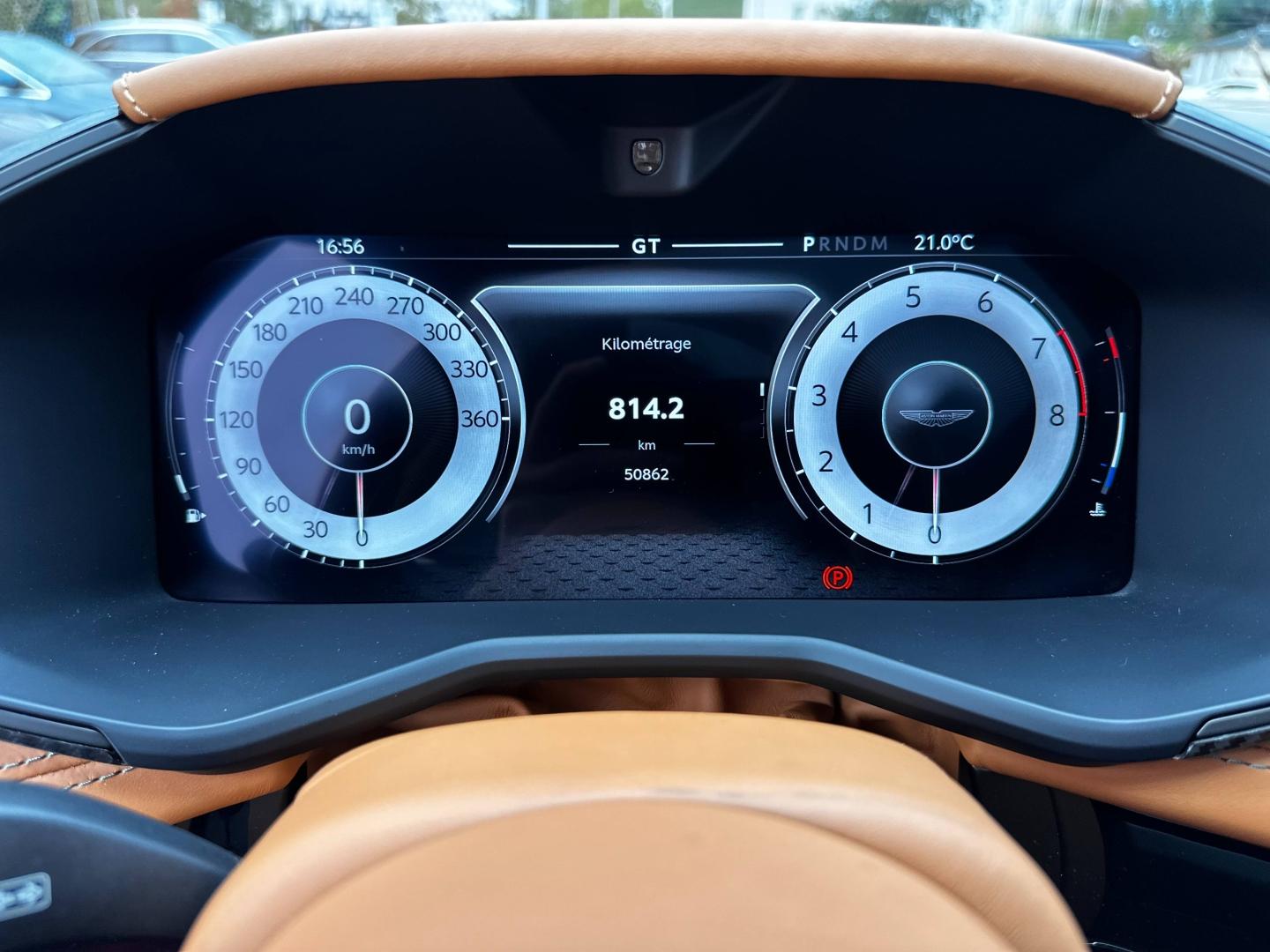 Image ASTON MARTIN DBX 4.0 V8 biturbo 707ch BVA9