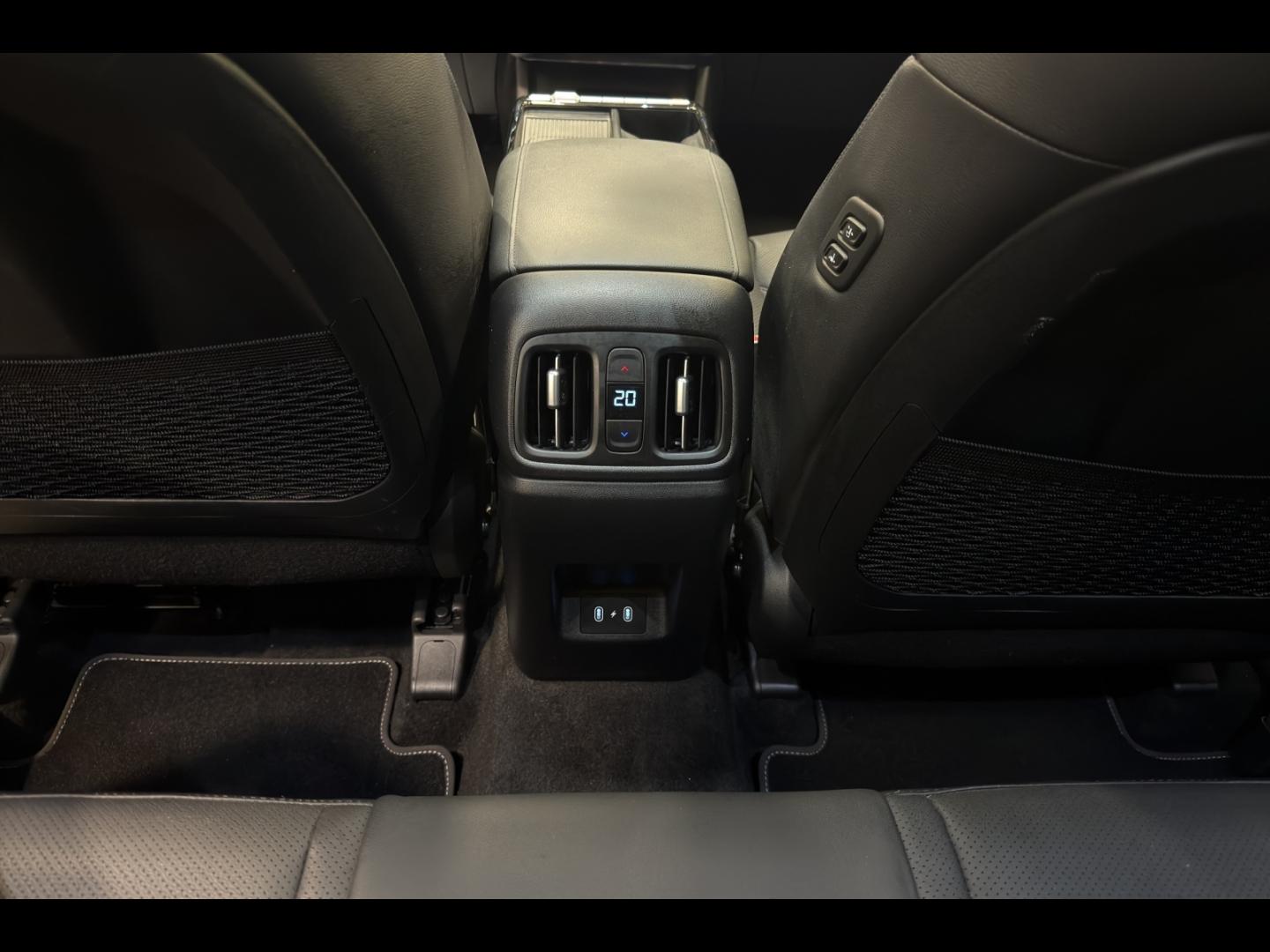 Image HYUNDAI Tucson 1.6 T-GDI 215ch Hybrid Executive
