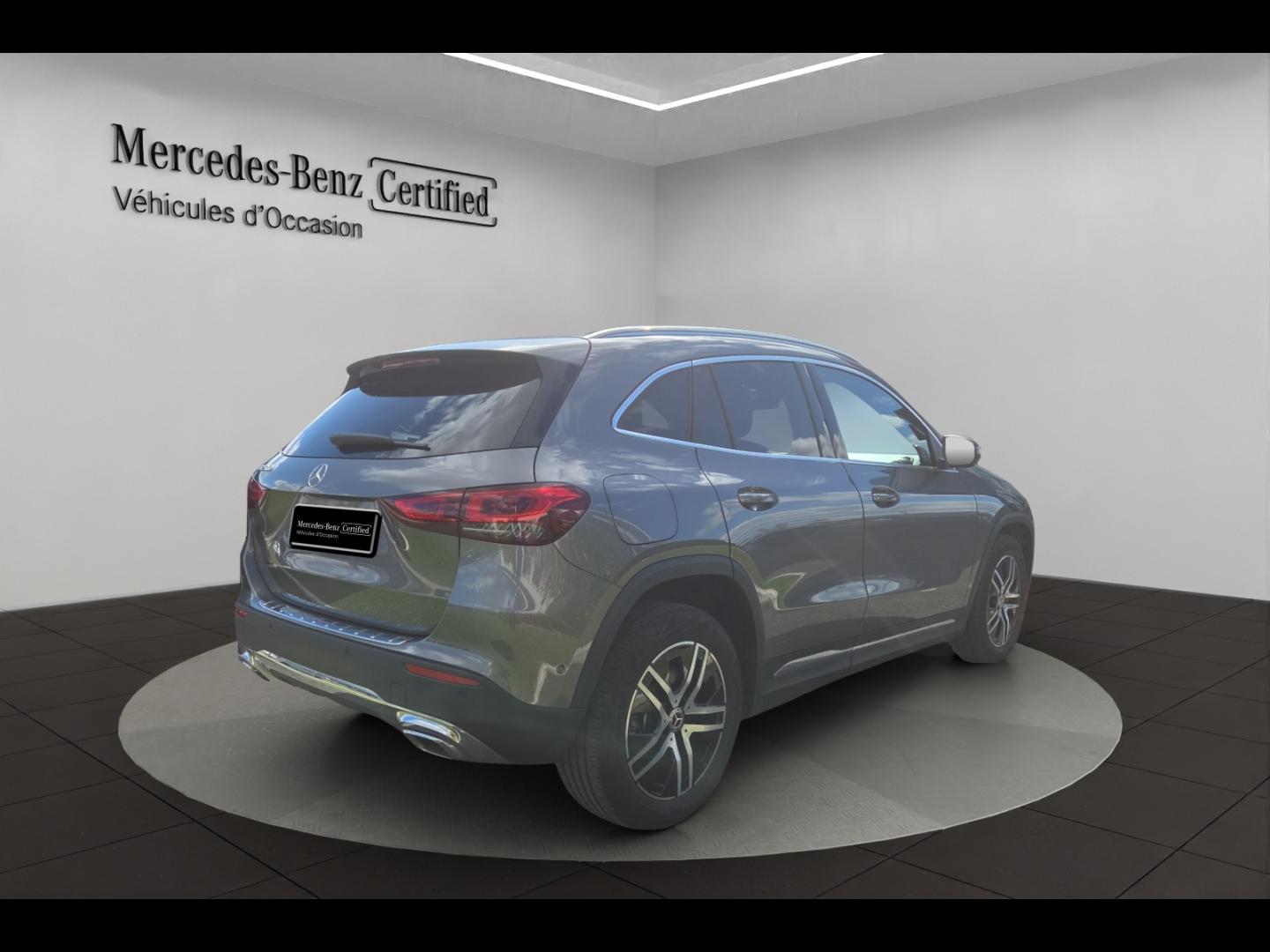 Image MERCEDES-BENZ GLA 250 e 160+102ch Business Line 8G-DCT