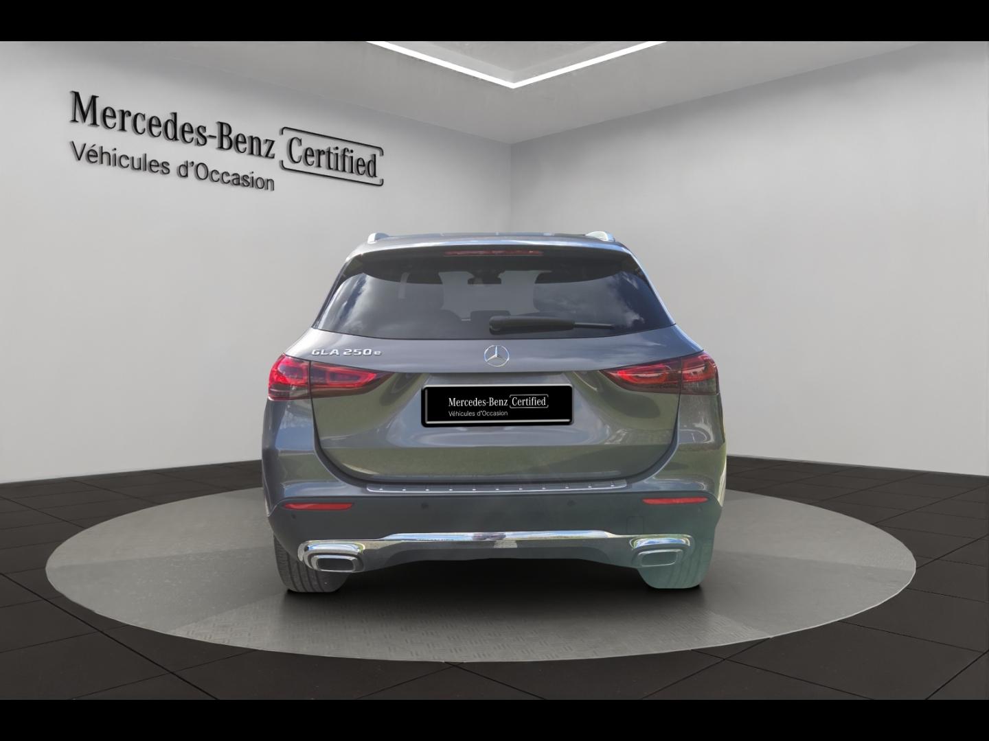 Image MERCEDES-BENZ GLA 250 e 160+102ch Business Line 8G-DCT