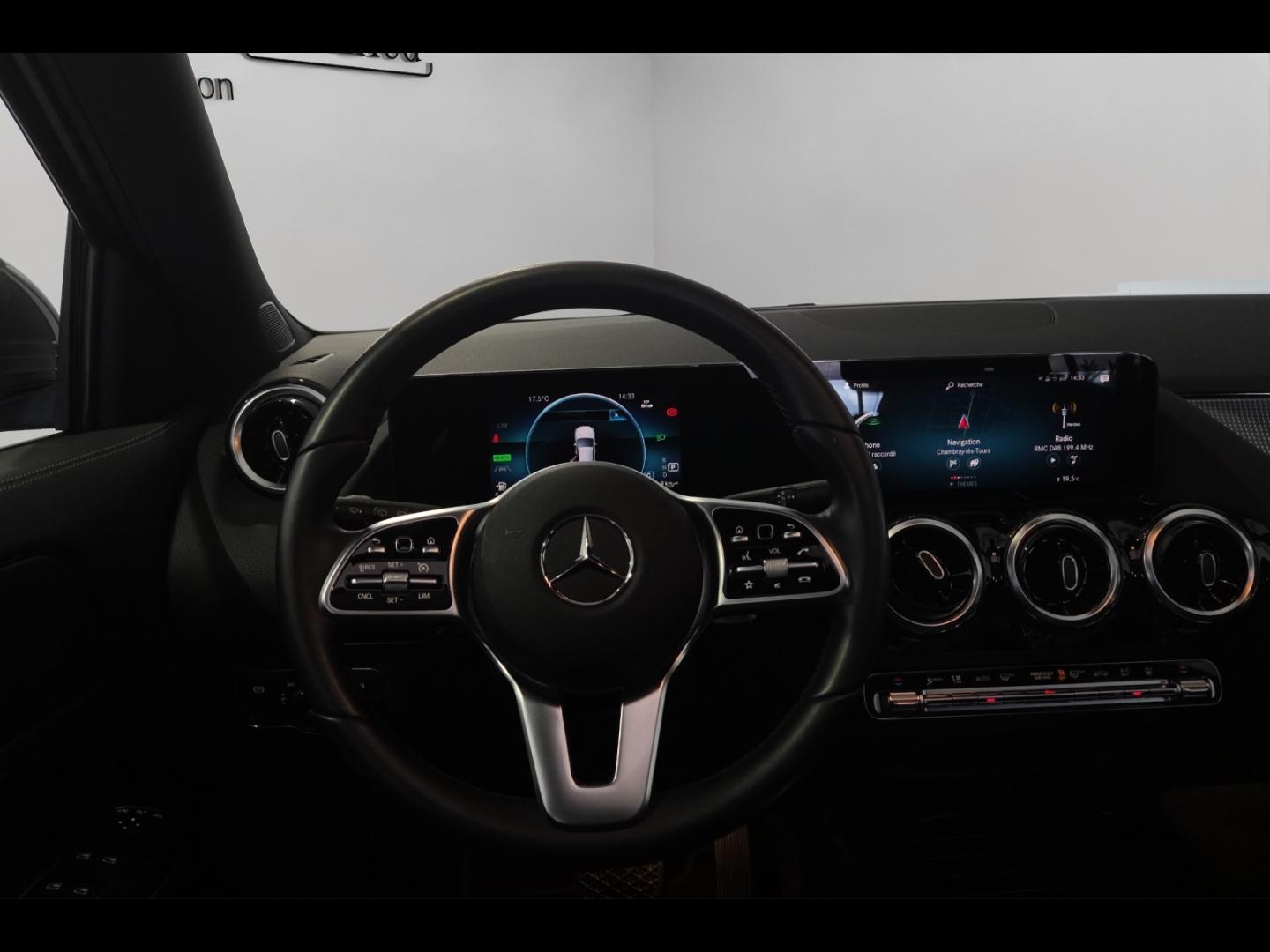 Image MERCEDES-BENZ GLA 250 e 160+102ch Business Line 8G-DCT