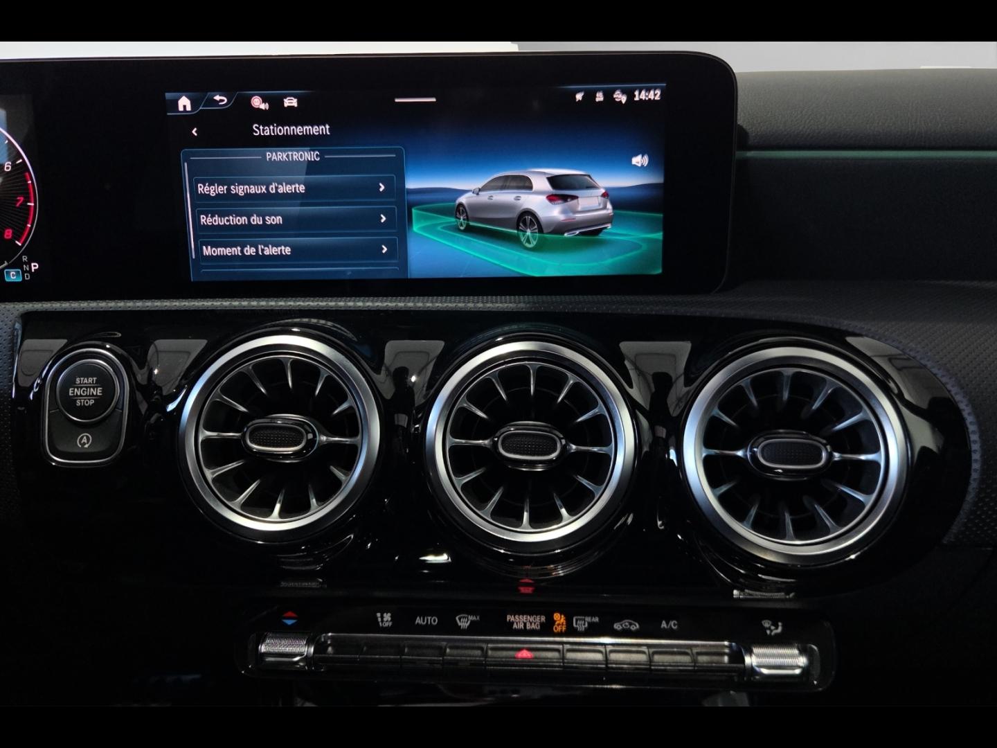 Image MERCEDES-BENZ Classe A 180 136ch AMG Line 7G-DCT