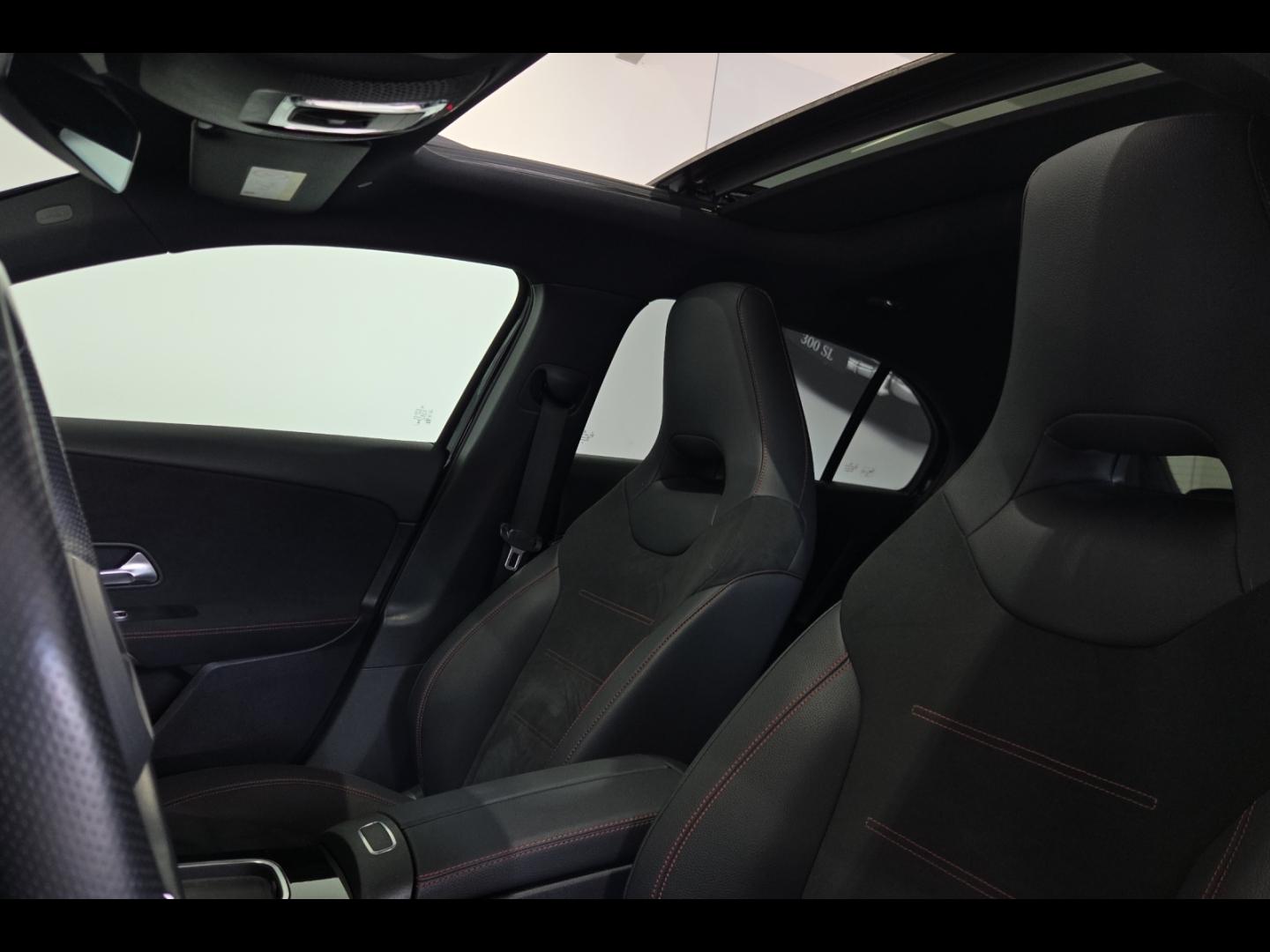 Image MERCEDES-BENZ Classe A 180 136ch AMG Line 7G-DCT