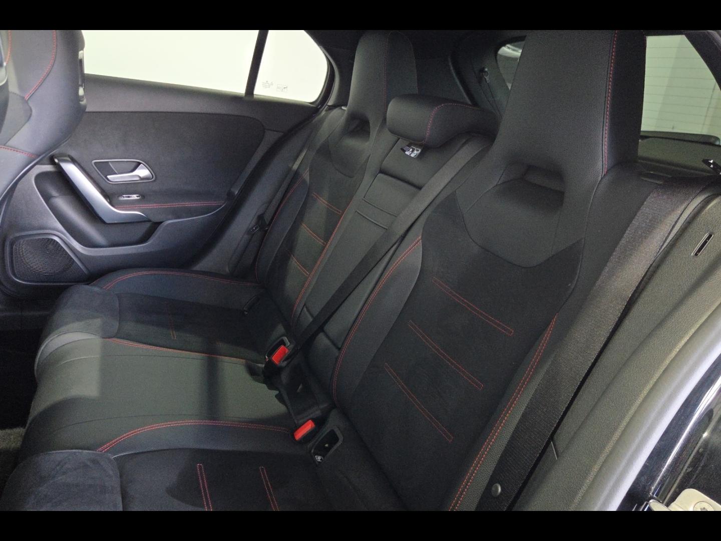 Image MERCEDES-BENZ Classe A 180 136ch AMG Line 7G-DCT