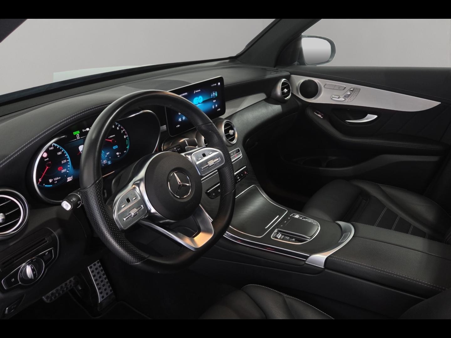 Image MERCEDES-BENZ GLC Coupé 300 e 211+122ch AMG Line 4Matic 9G-Tronic Euro6d-T-EVAP-ISC