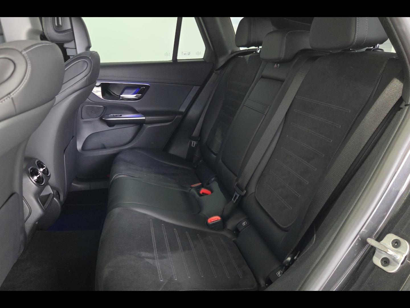 Image MERCEDES-BENZ GLC 300 e Hybrid 313ch AMG Line 4Matic 9G-Tronic
