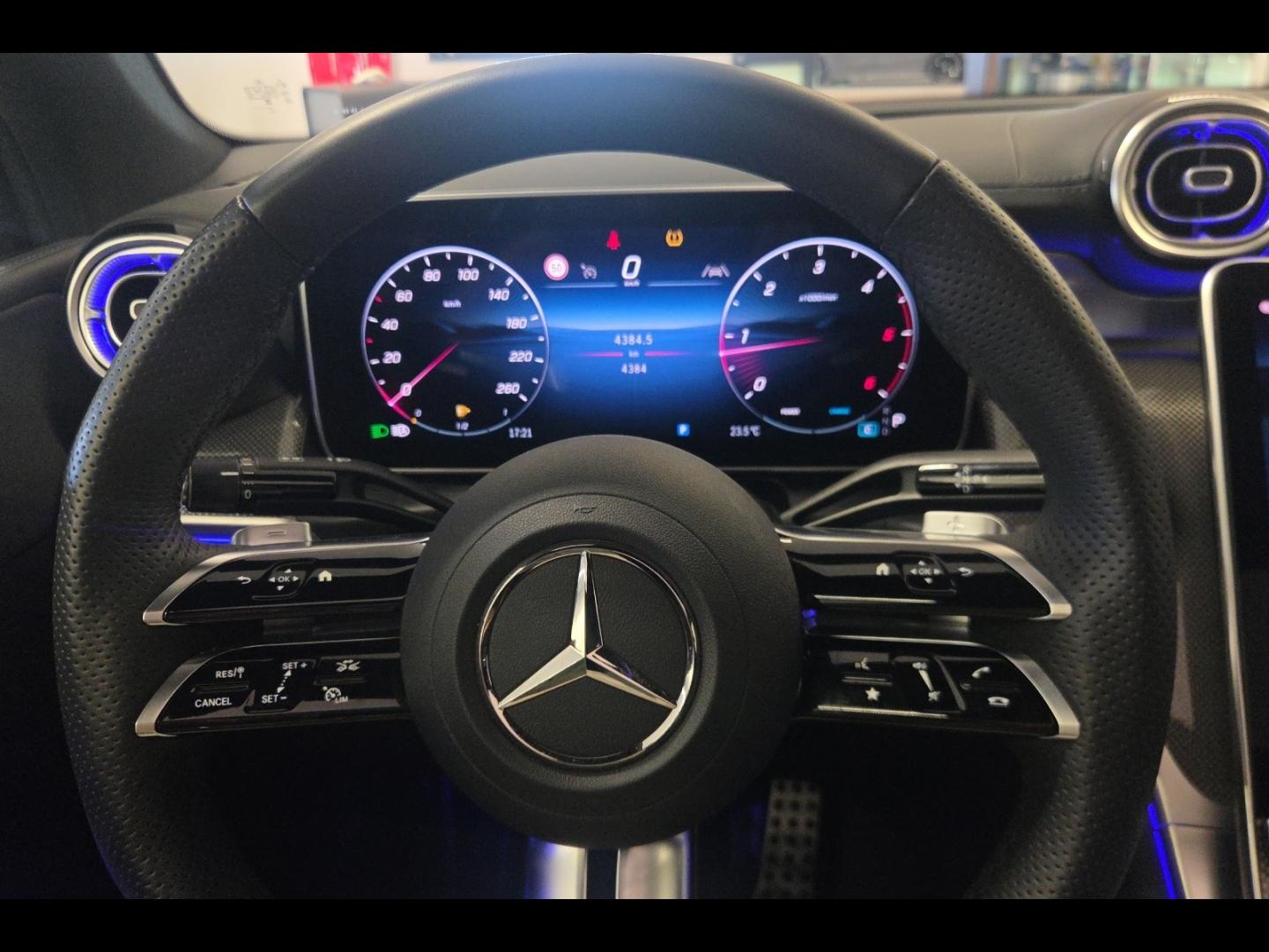 Image MERCEDES-BENZ GLC Coupé 220 d 197ch AMG Line 4Matic 9G-Tronic