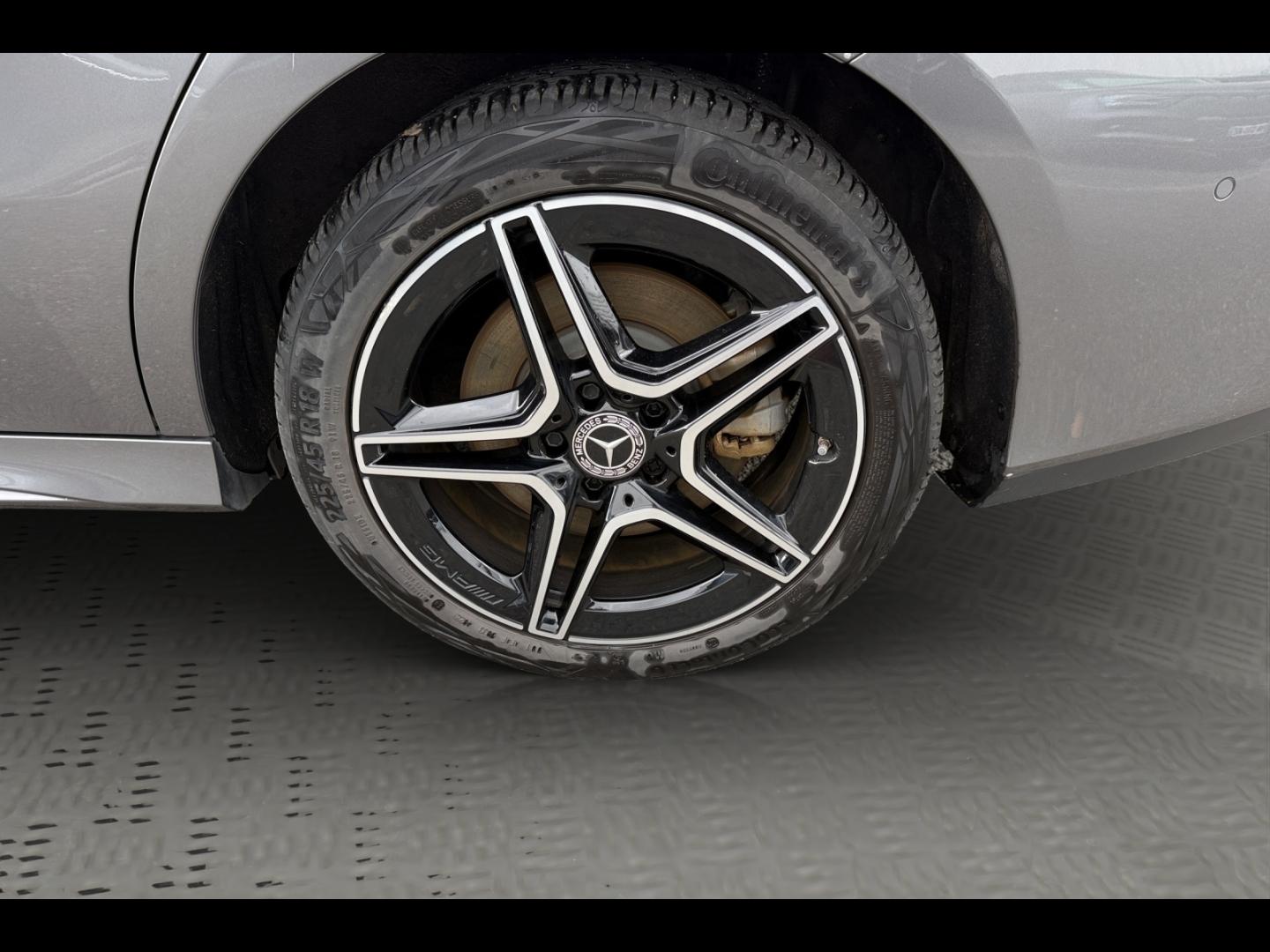 Image MERCEDES-BENZ CLA Shooting Brake 250 e 160+102ch AMG Line 8G-DCT