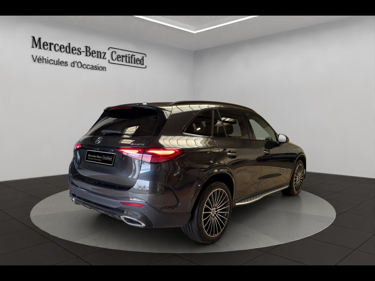 Image MERCEDES-BENZ GLC 220 d 197ch AMG Line 4Matic 9G-Tronic