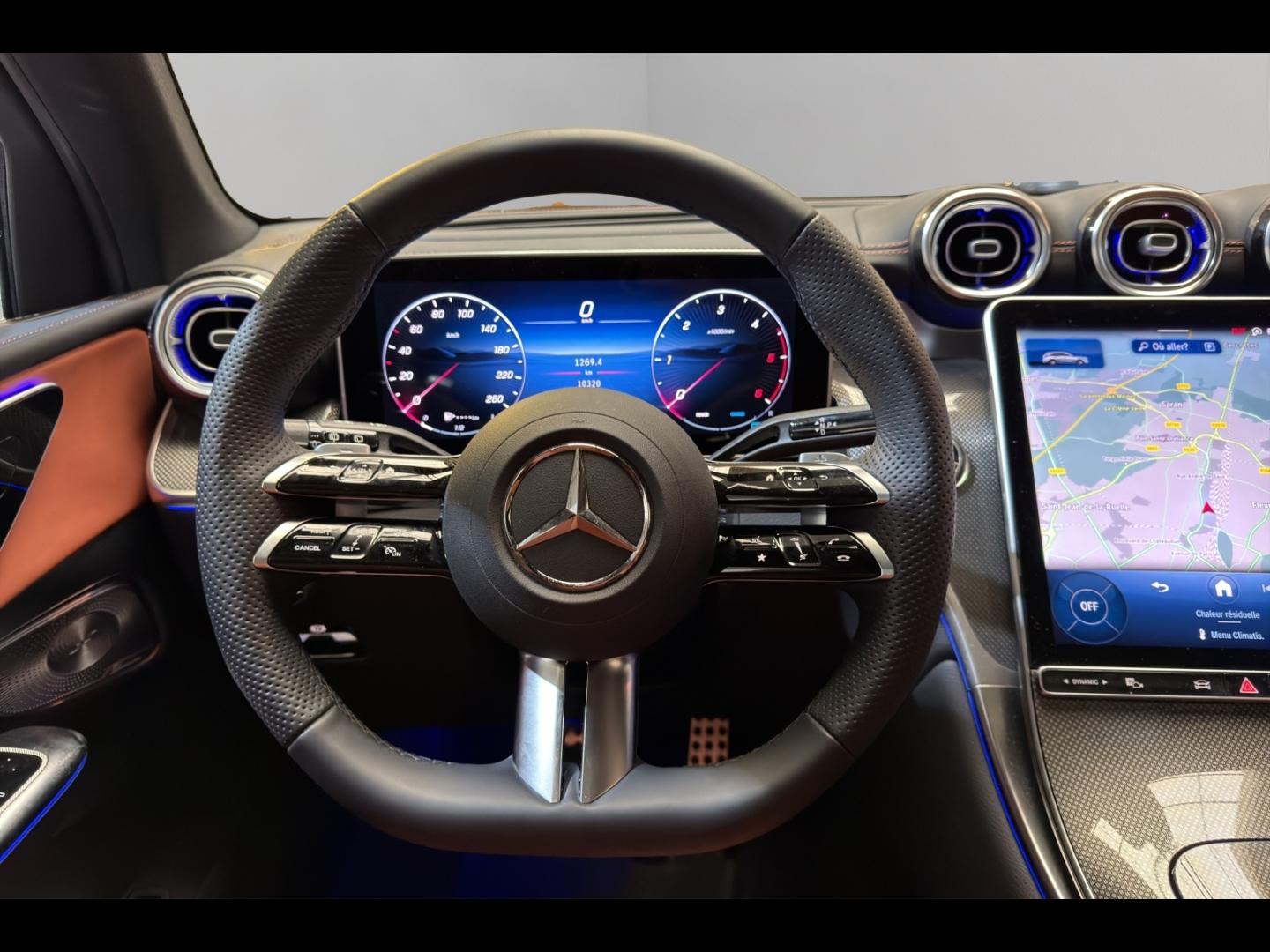 Image MERCEDES-BENZ GLC 220 d 197ch AMG Line 4Matic 9G-Tronic