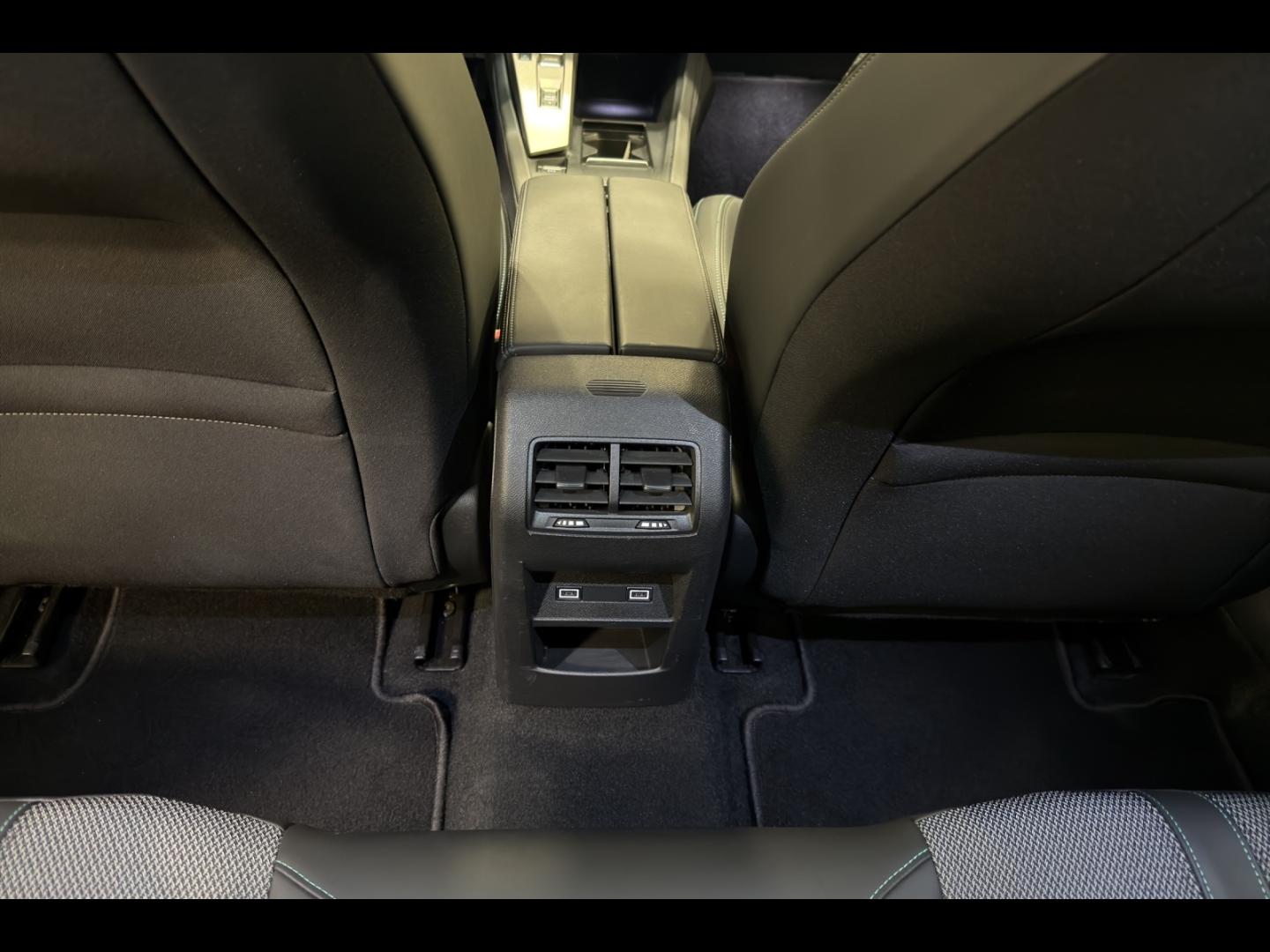 Image PEUGEOT 308 1.2 PureTech 130ch S&S Allure Pack EAT8