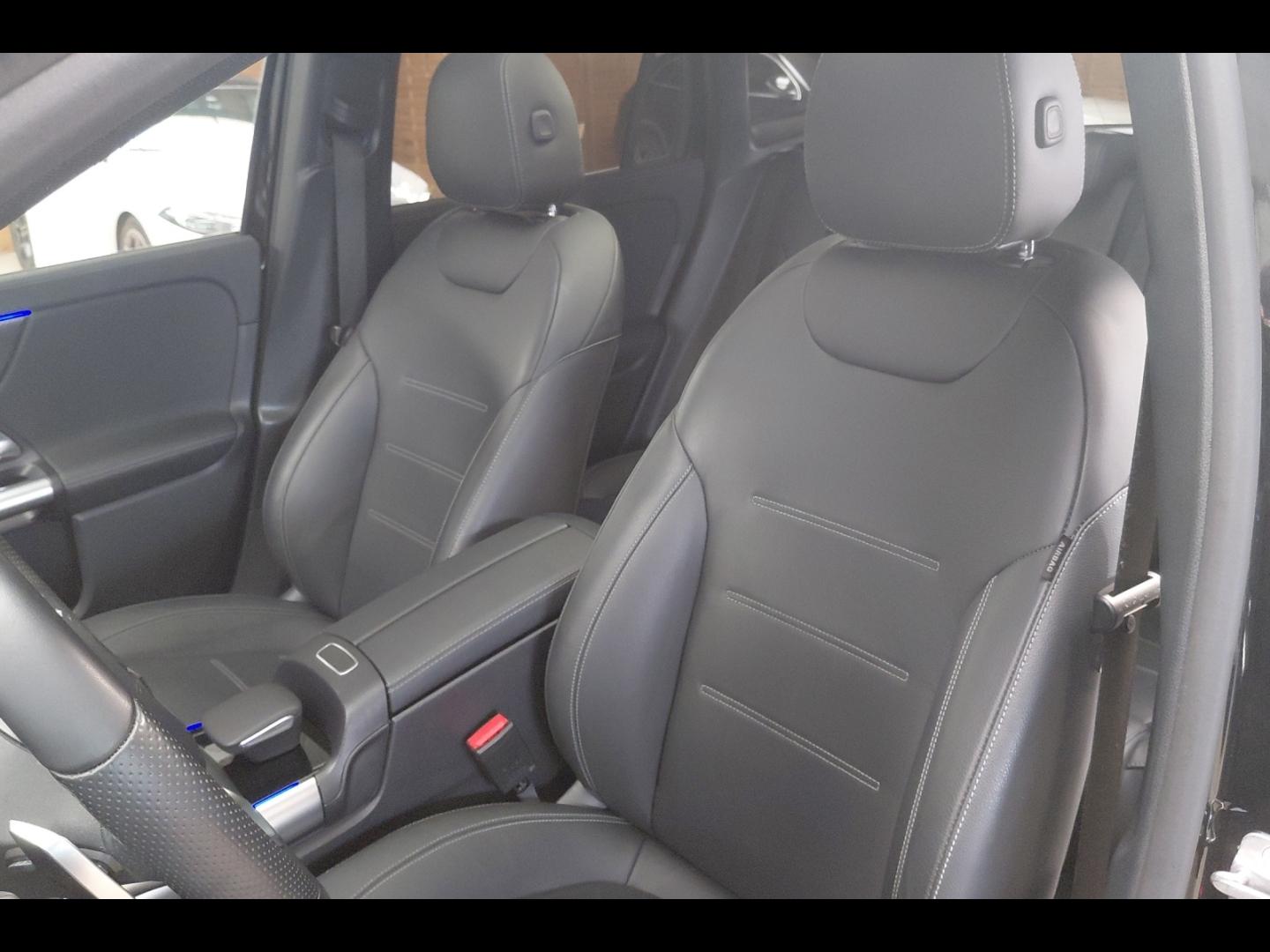 Image MERCEDES-BENZ GLA 250 e 160+102ch AMG Line 8G-DCT