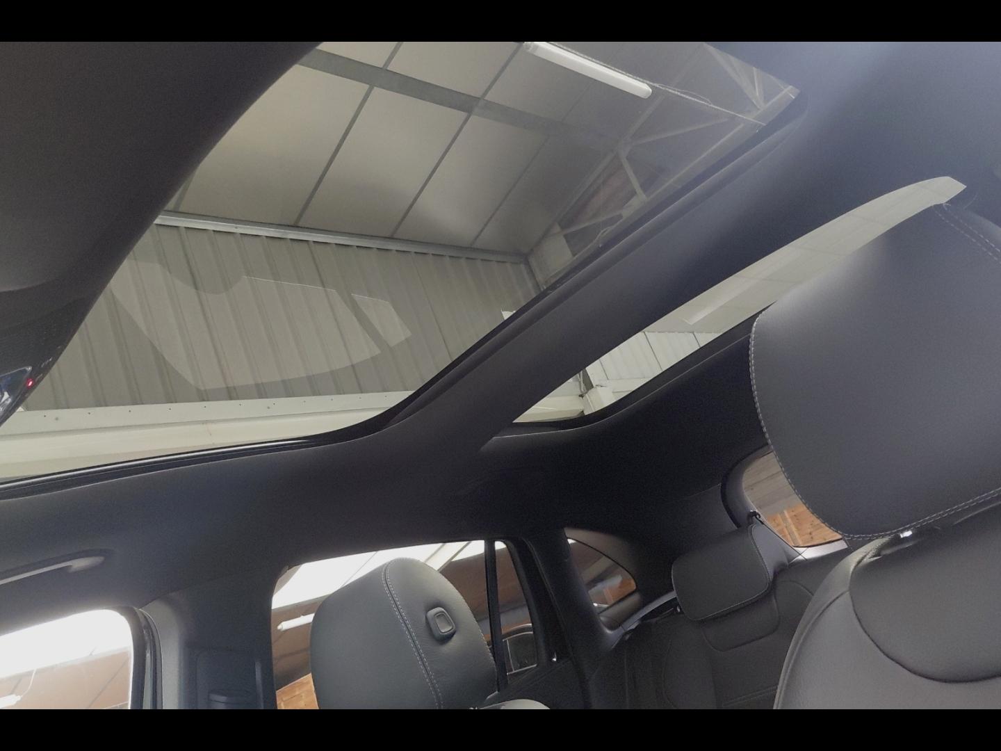 Image MERCEDES-BENZ GLA 250 e 160+102ch AMG Line 8G-DCT