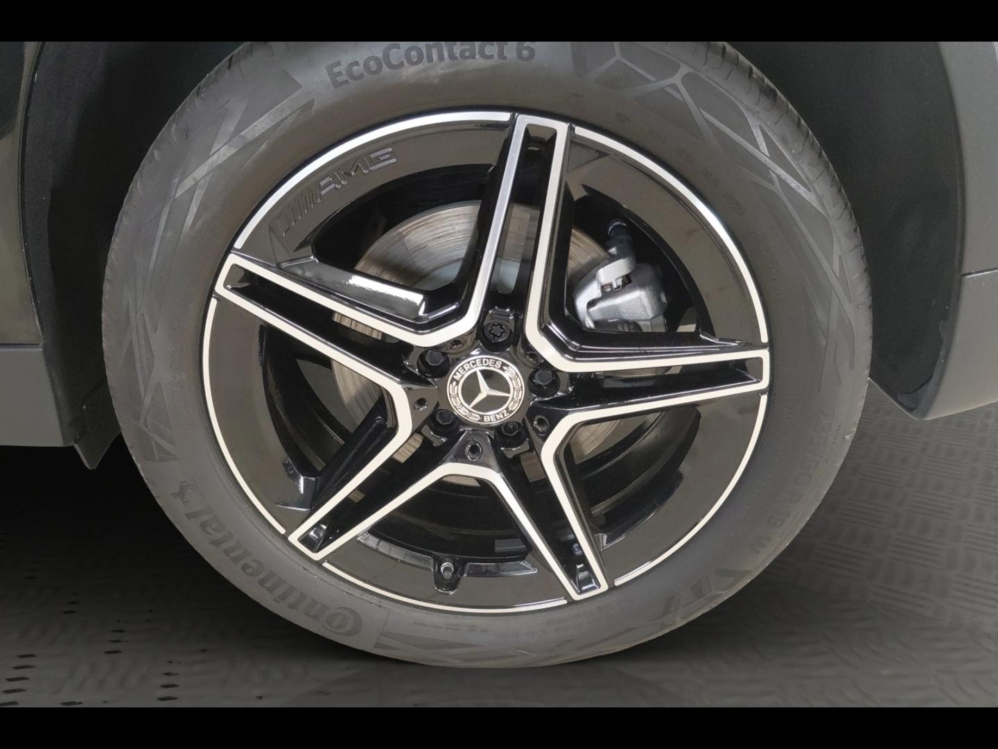 Image MERCEDES-BENZ GLA 250 e 160+102ch AMG Line 8G-DCT