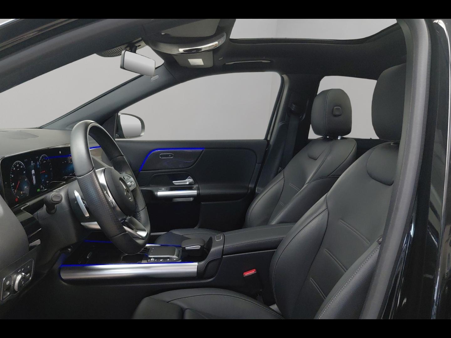 Image MERCEDES-BENZ GLA 250 e 160+102ch AMG Line 8G-DCT